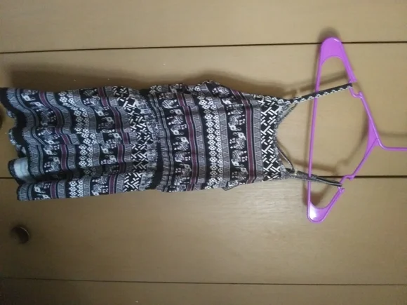 Girls Romper SIZE M - Picture 11 of 11